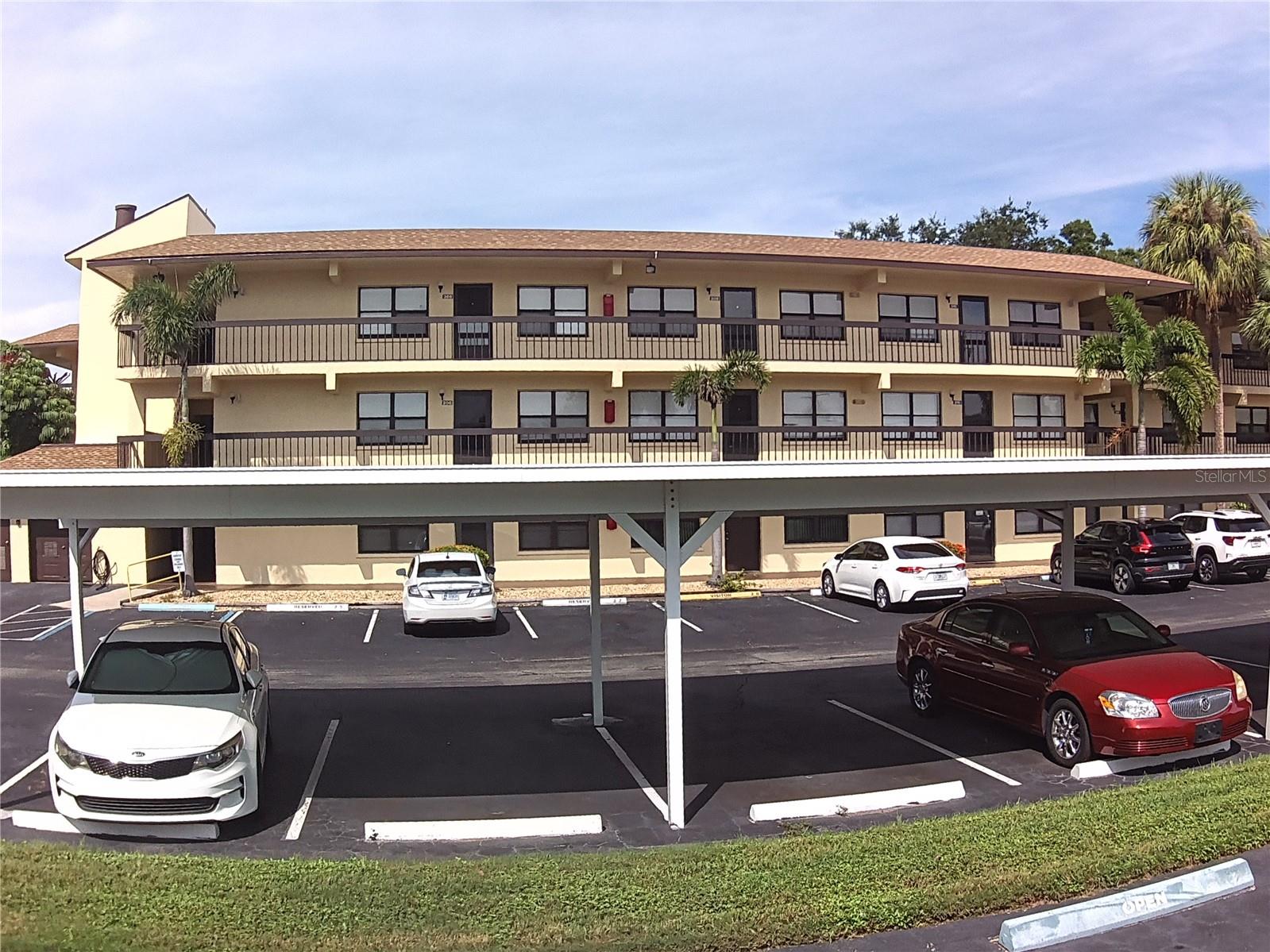 A4665359 Property Photo