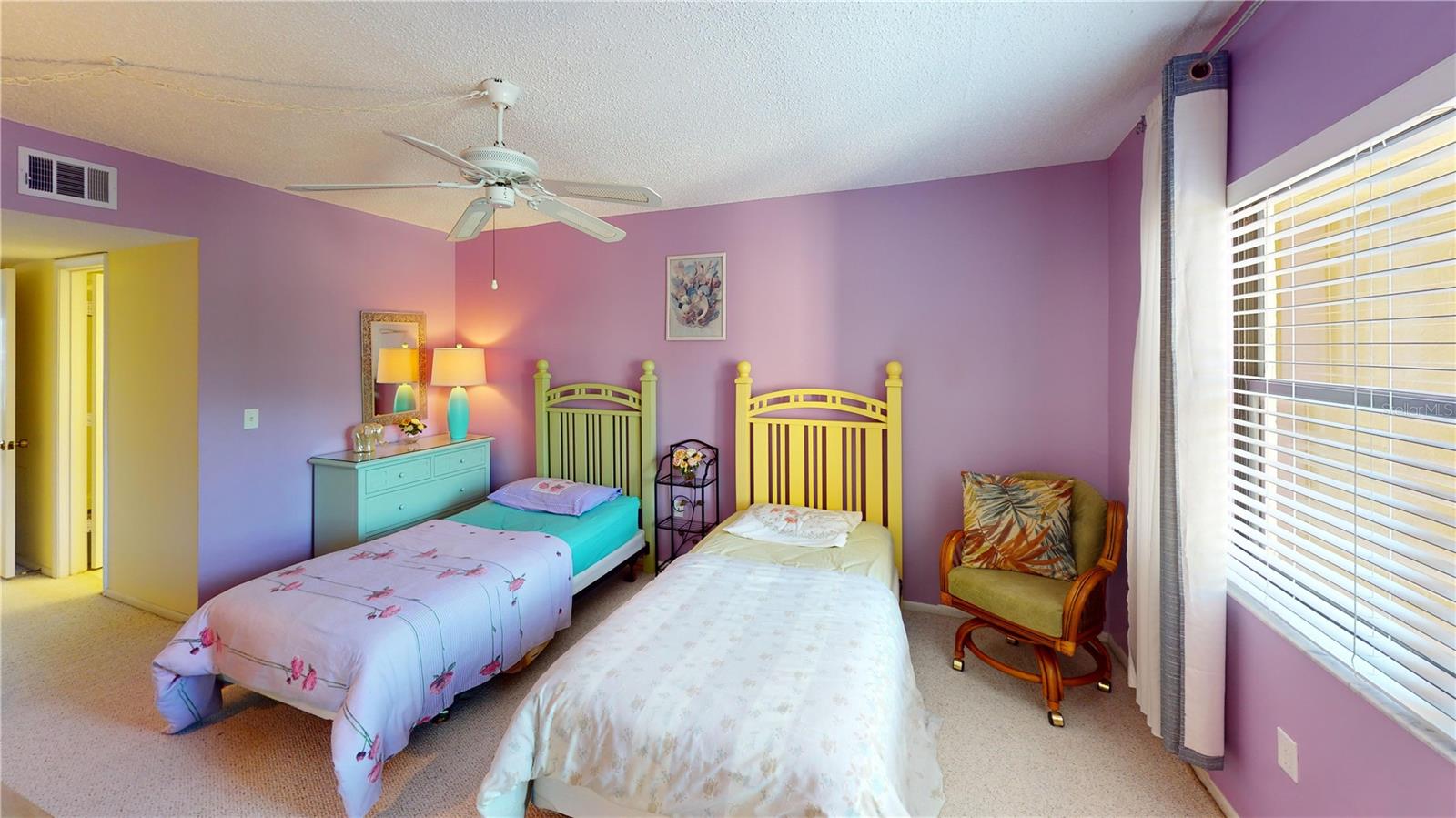 A4665359 Property Photo