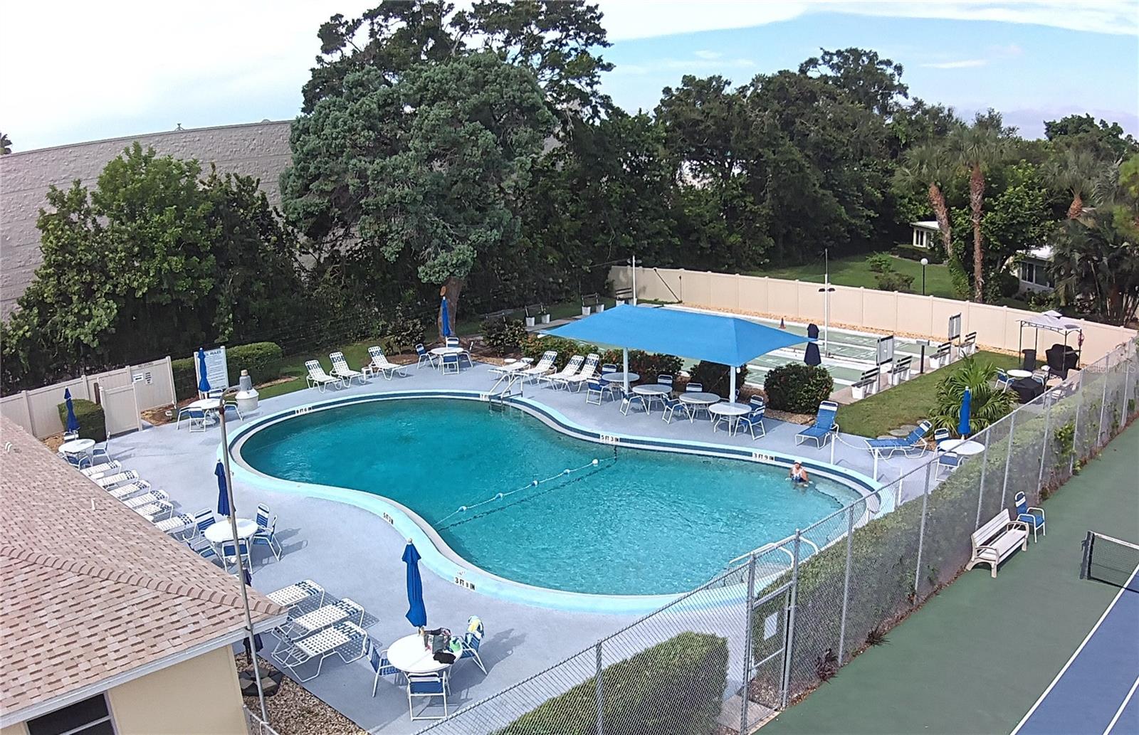 A4665359 Property Photo