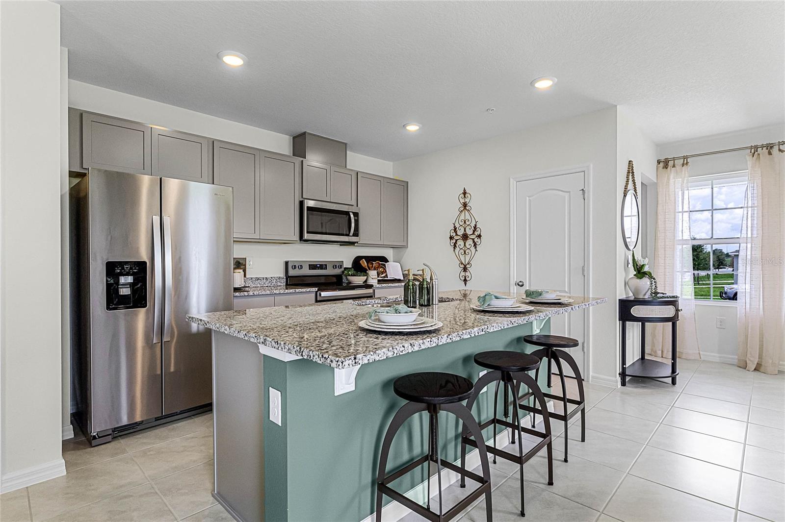 5975 GALLOPING DR, APOPKA, FL, 32712