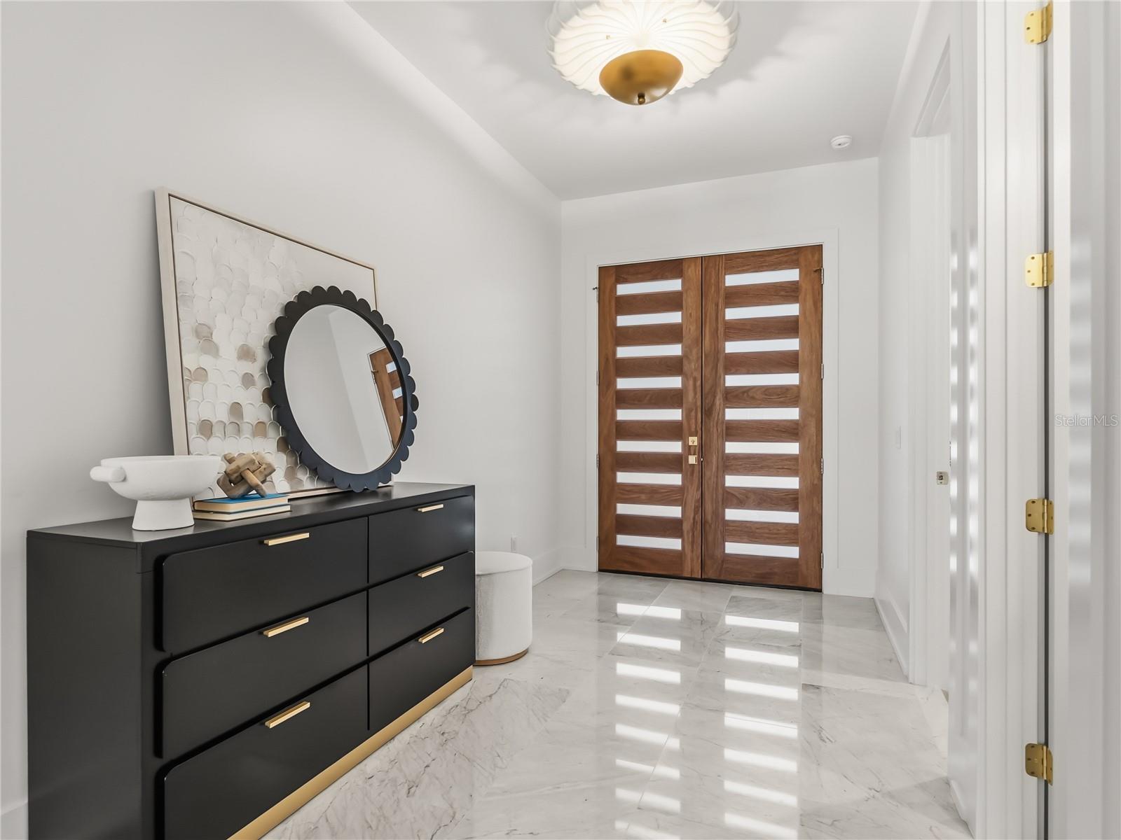 O6345085 Property Photo