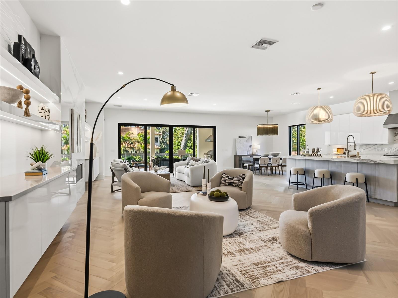 O6345085 Property Photo