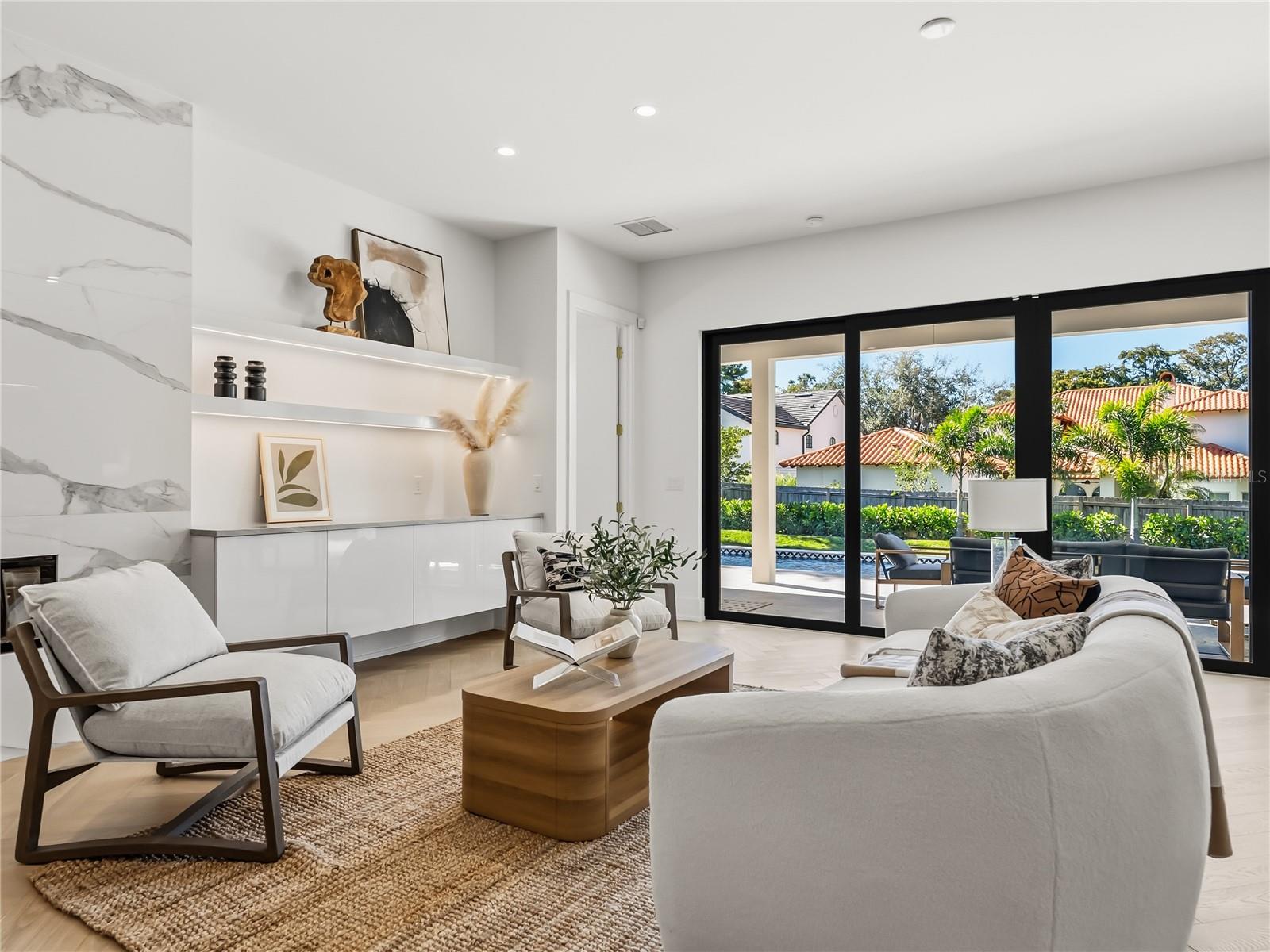 O6345085 Property Photo