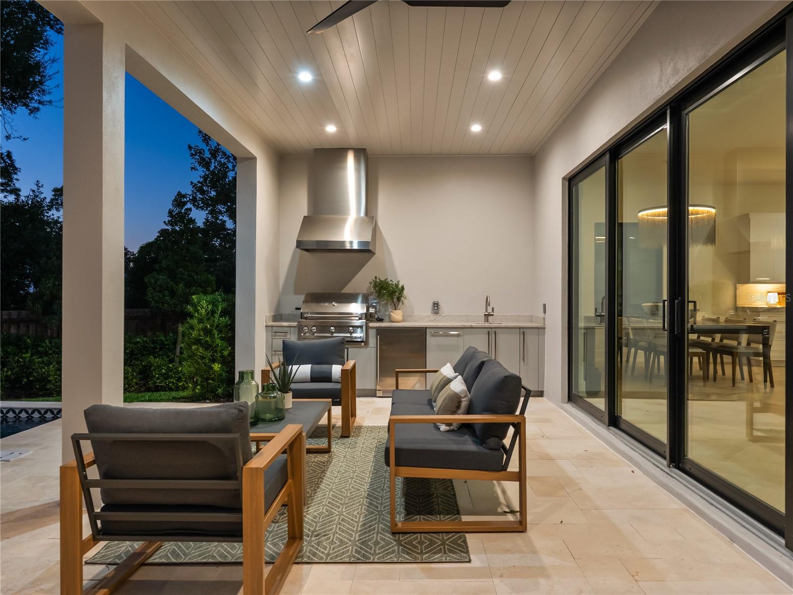 O6345085 Property Photo