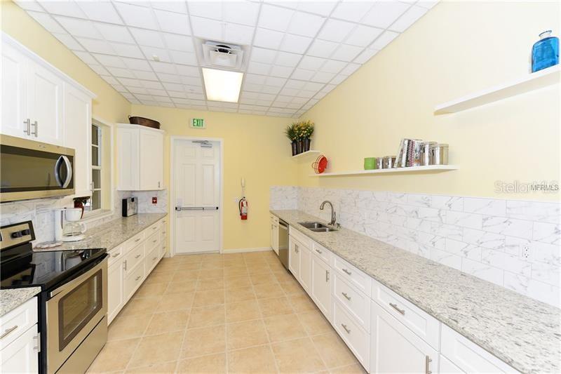 5264 BOUCHARD CIR #102, SARASOTA, FL, 34238