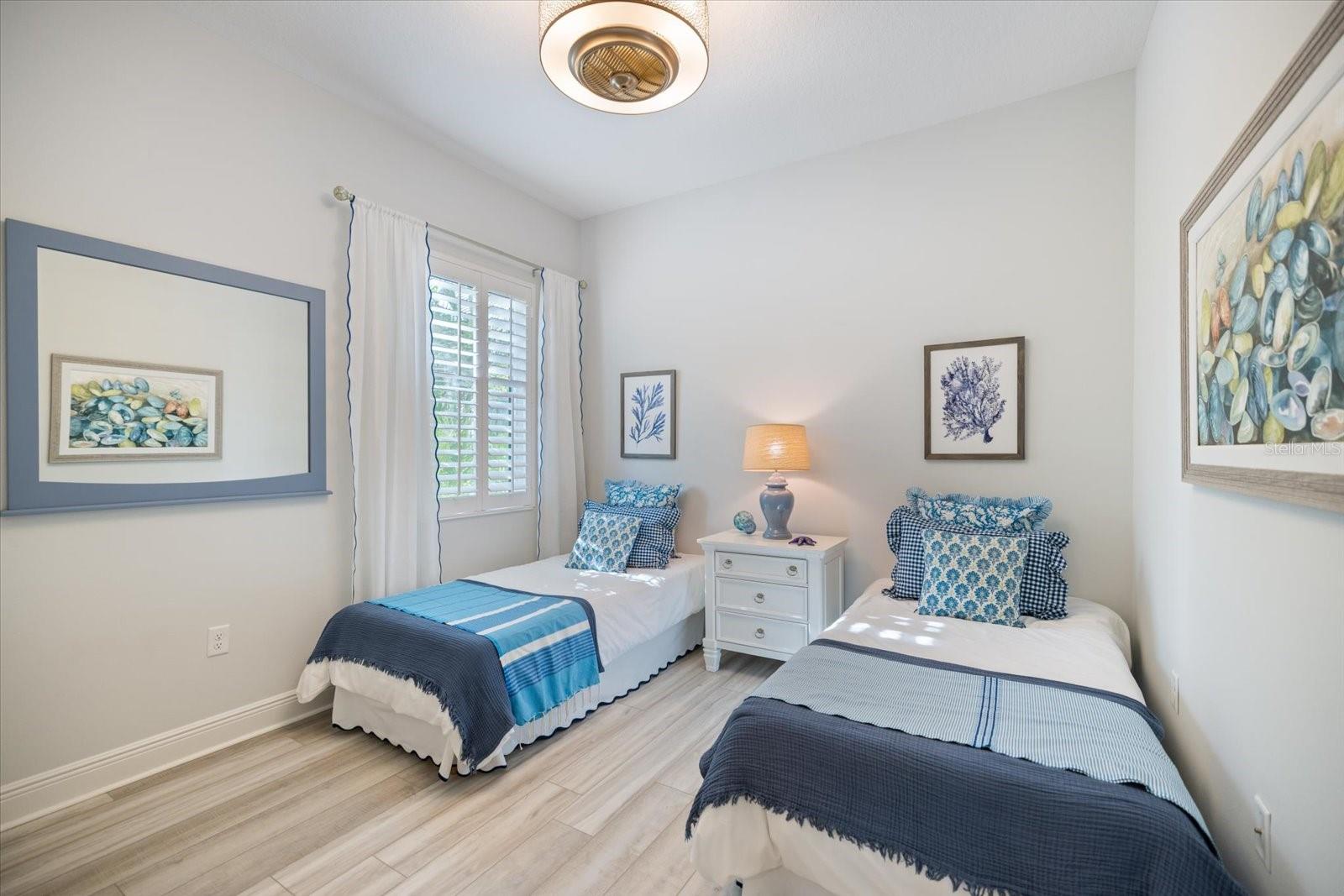 26651 RAPHIS ROYALE BLVD, ENGLEWOOD, FL, 34223