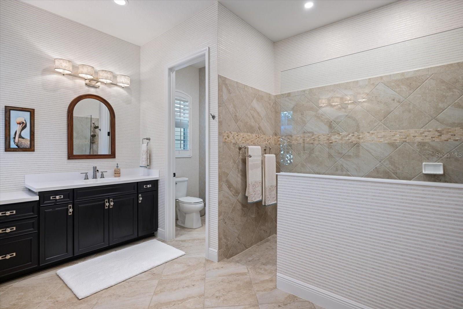 26651 RAPHIS ROYALE BLVD, ENGLEWOOD, FL, 34223