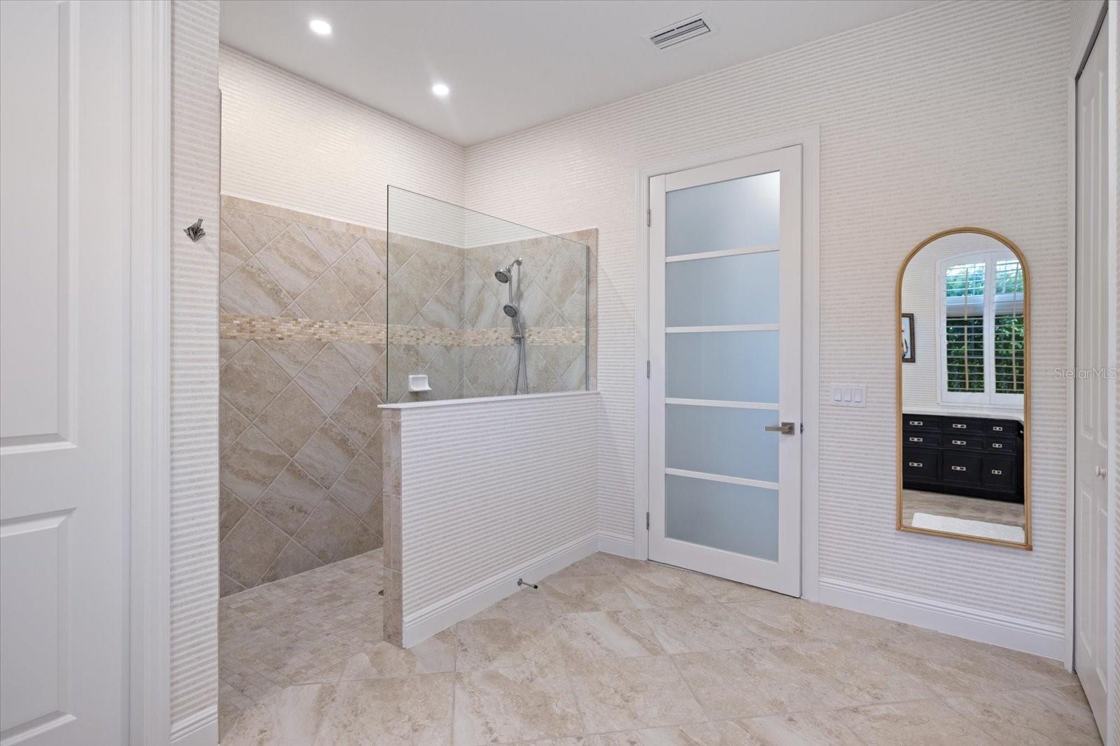 26651 RAPHIS ROYALE BLVD, ENGLEWOOD, FL, 34223