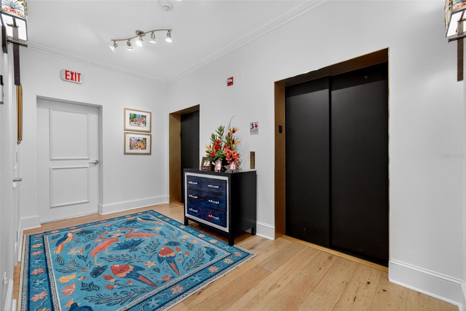 A4665421 Property Photo