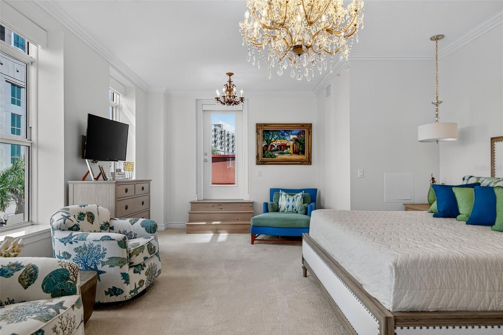 A4665421 Property Photo