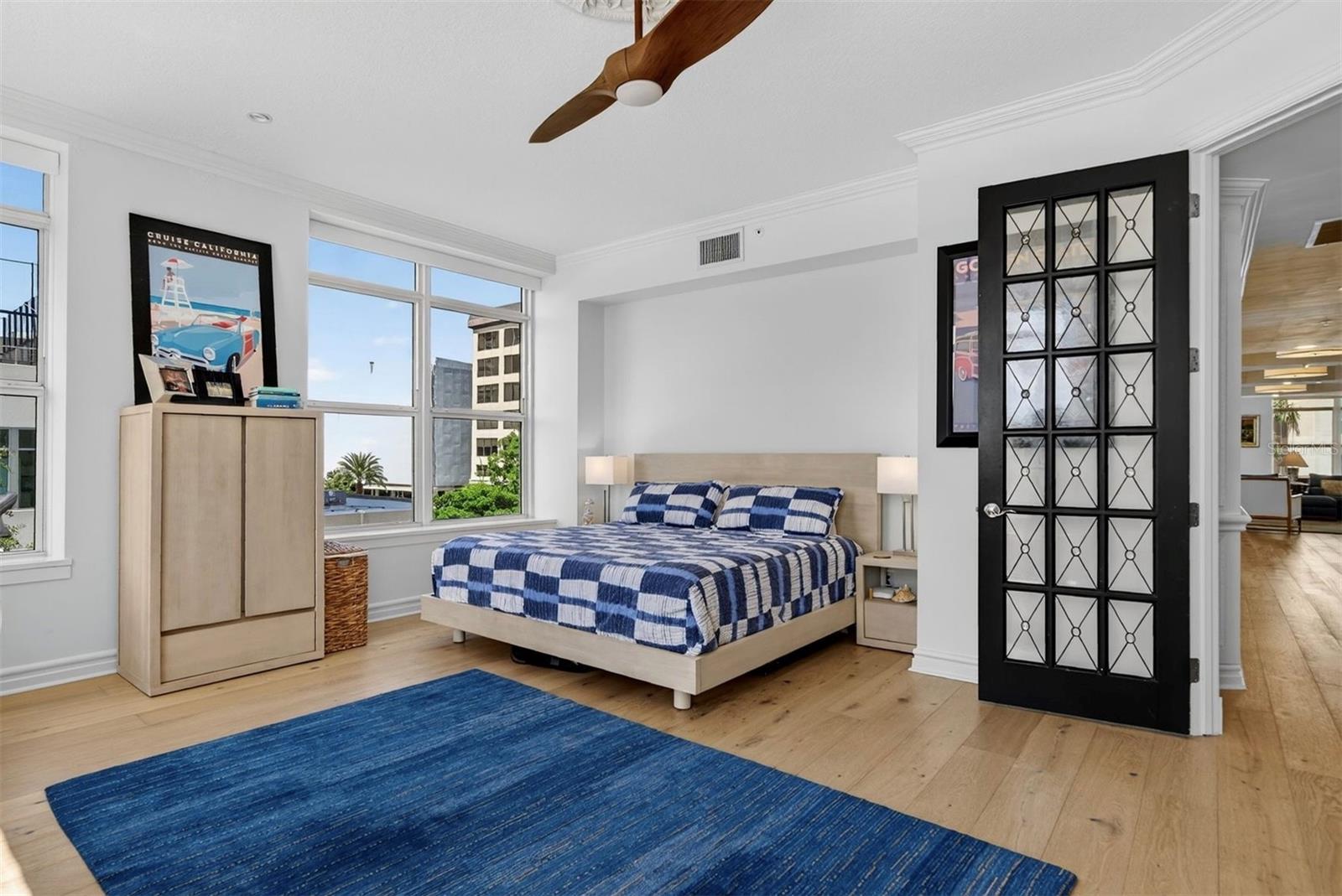 A4665421 Property Photo