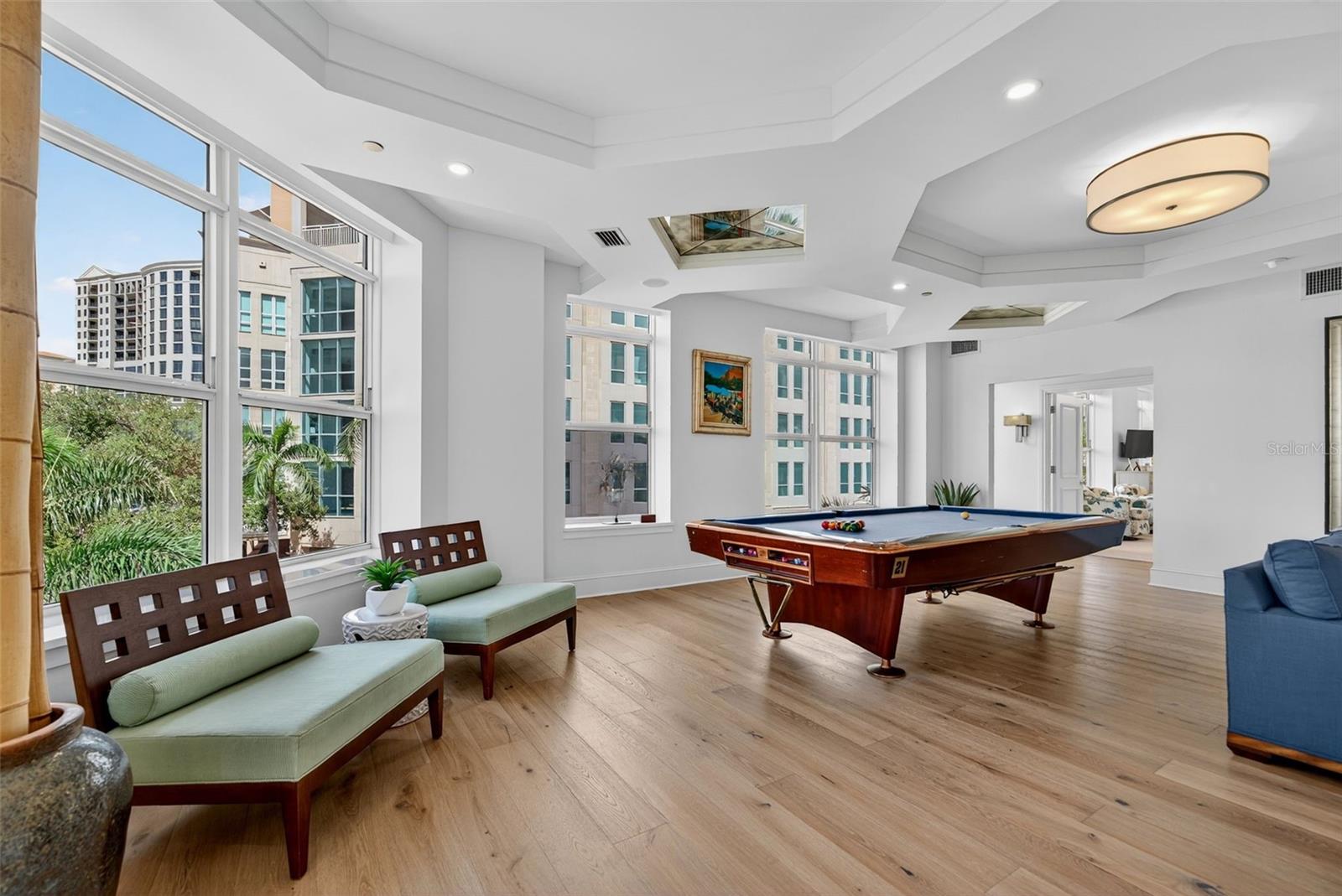 A4665421 Property Photo