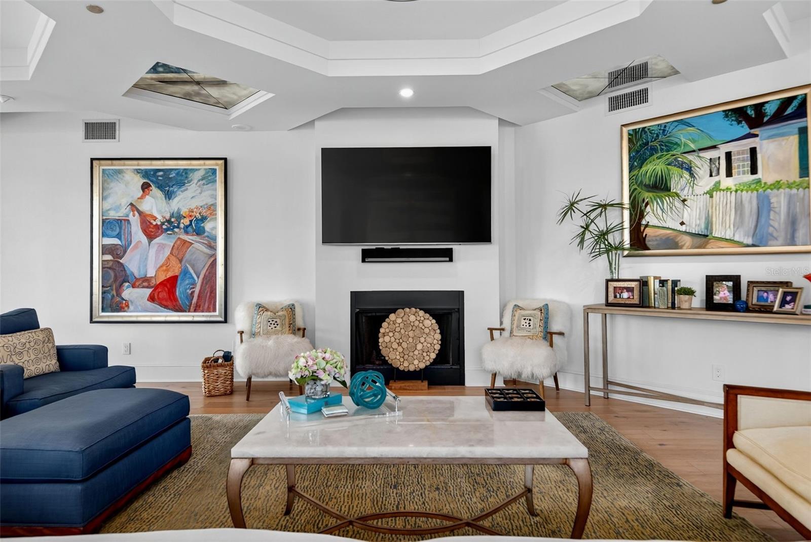 A4665421 Property Photo