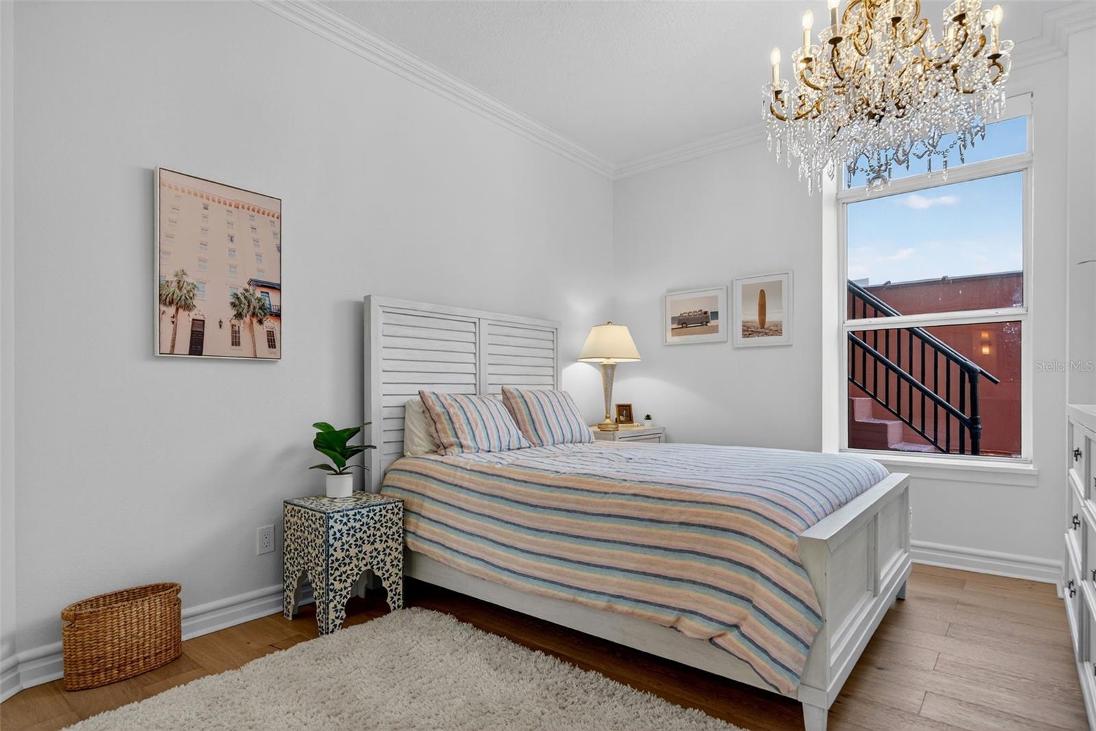 A4665421 Property Photo