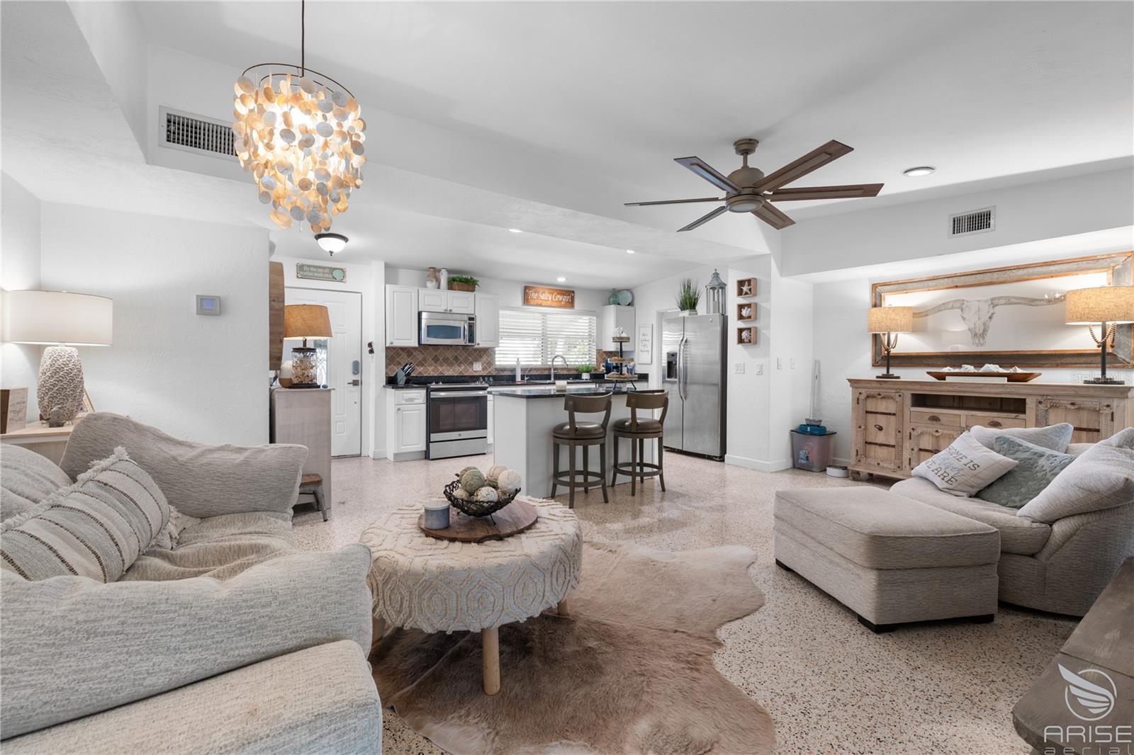 2600 W CORAL WAY, DAYTONA BEACH, FL, 32118