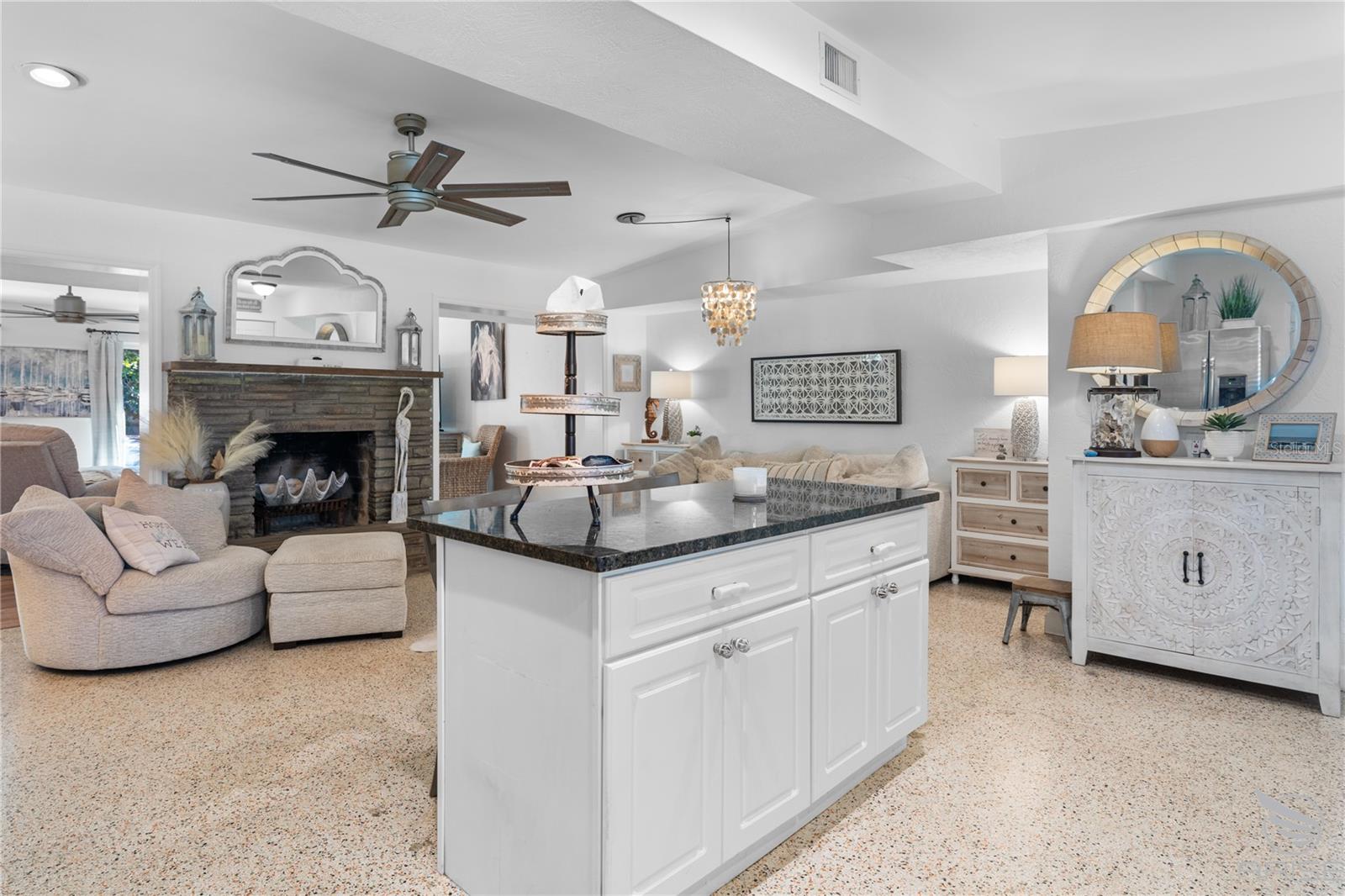 2600 W CORAL WAY, DAYTONA BEACH, FL, 32118