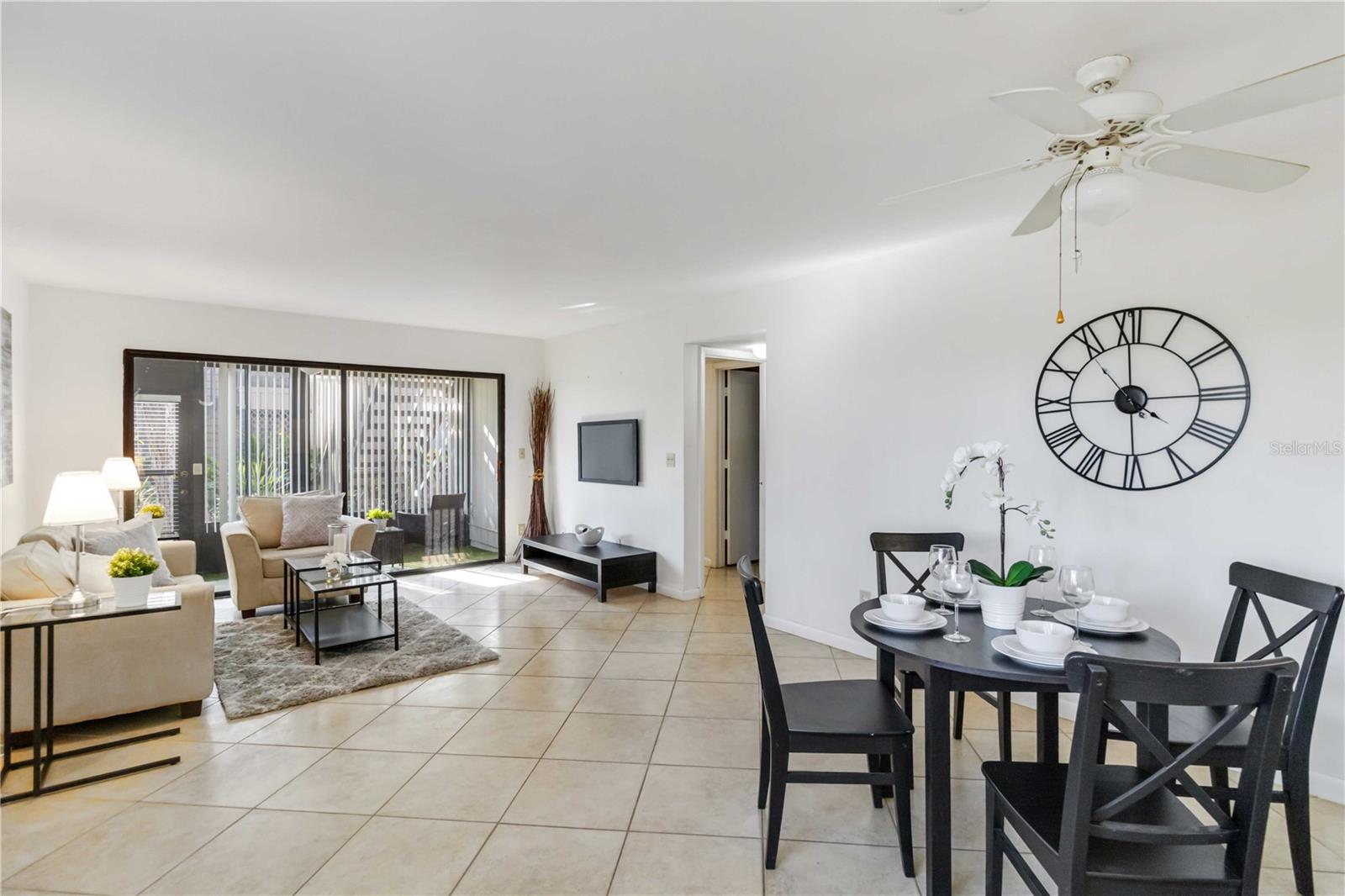 A4665429 Property Photo