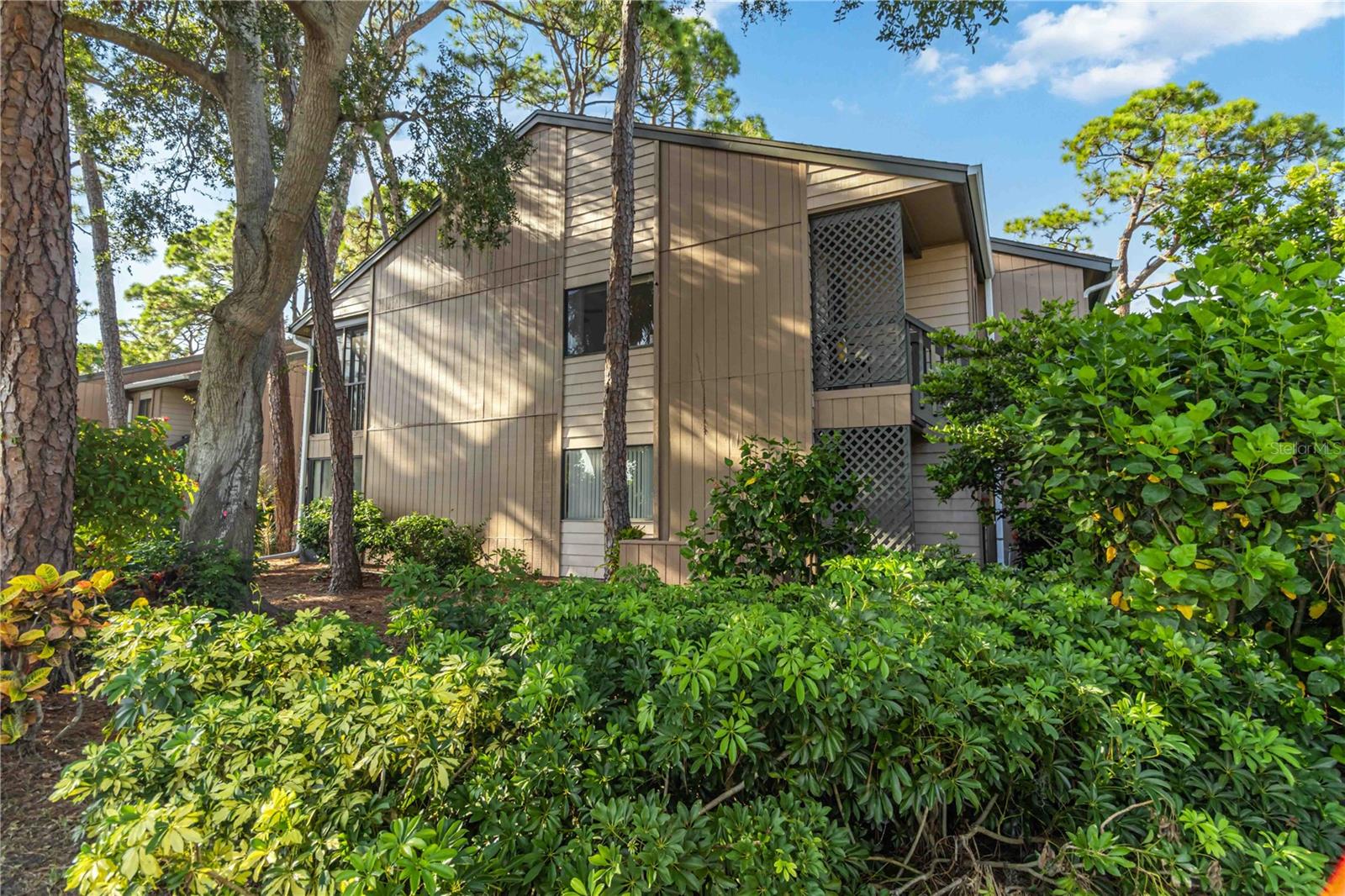 A4665429 Property Photo