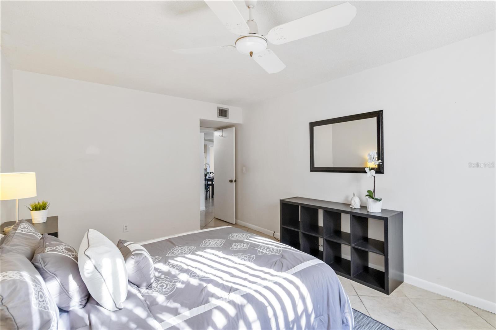 A4665429 Property Photo
