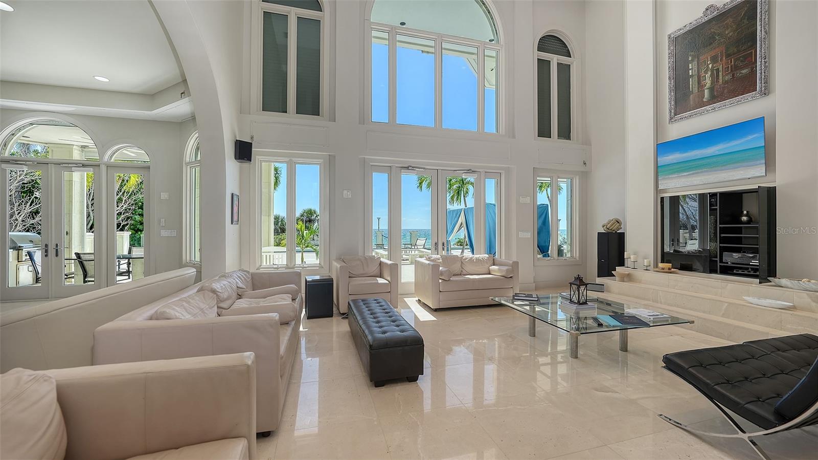 A4665431 Property Photo