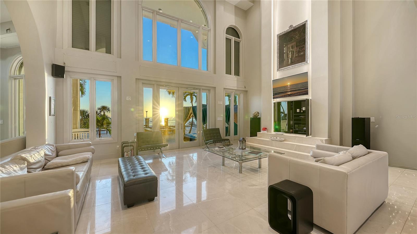 A4665431 Property Photo