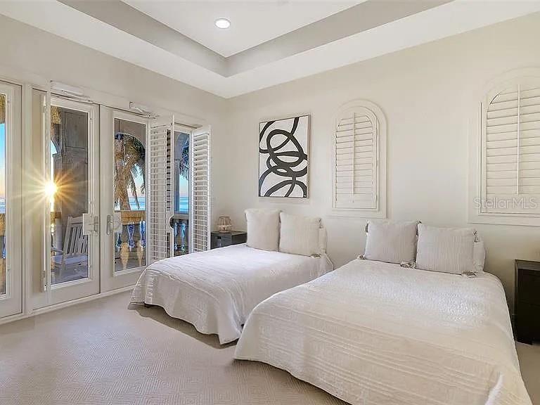 A4665431 Property Photo