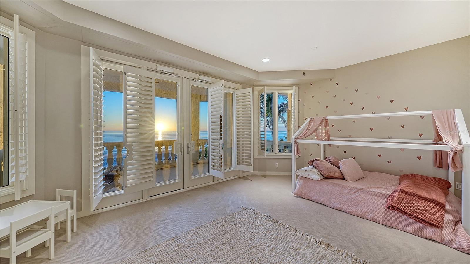 A4665431 Property Photo