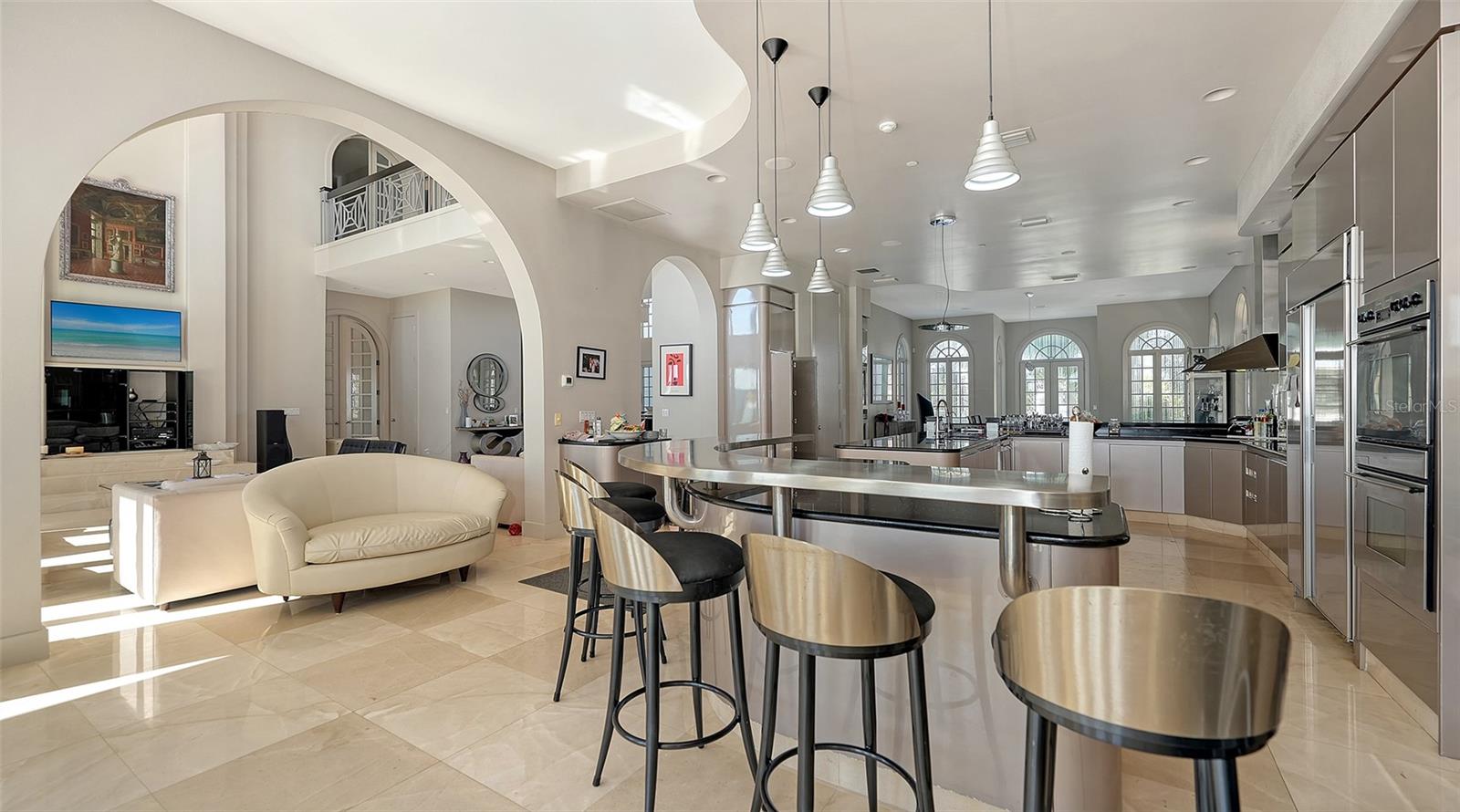 A4665431 Property Photo