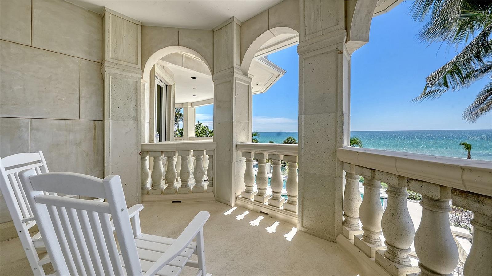 A4665431 Property Photo