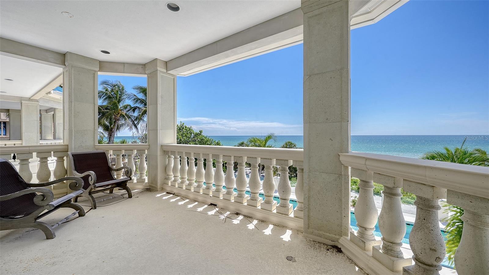 A4665431 Property Photo