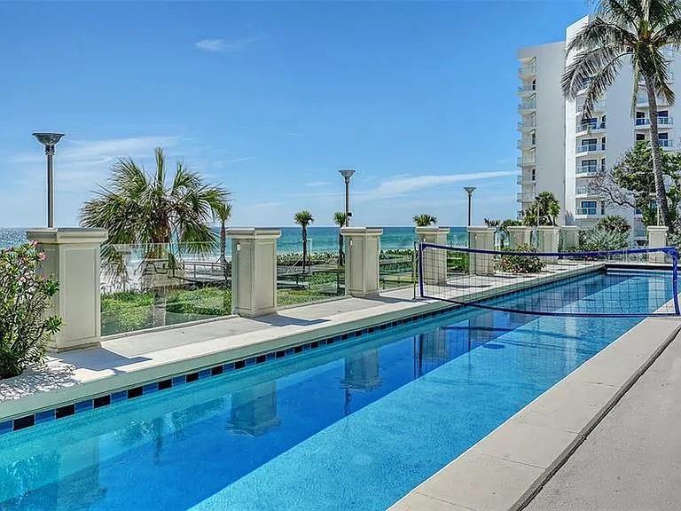 A4665431 Property Photo