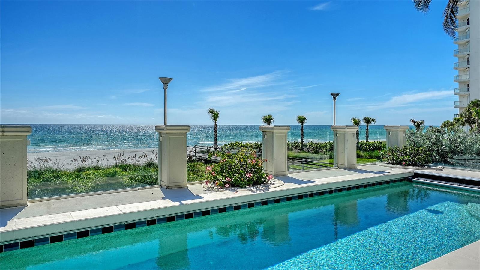 A4665431 Property Photo