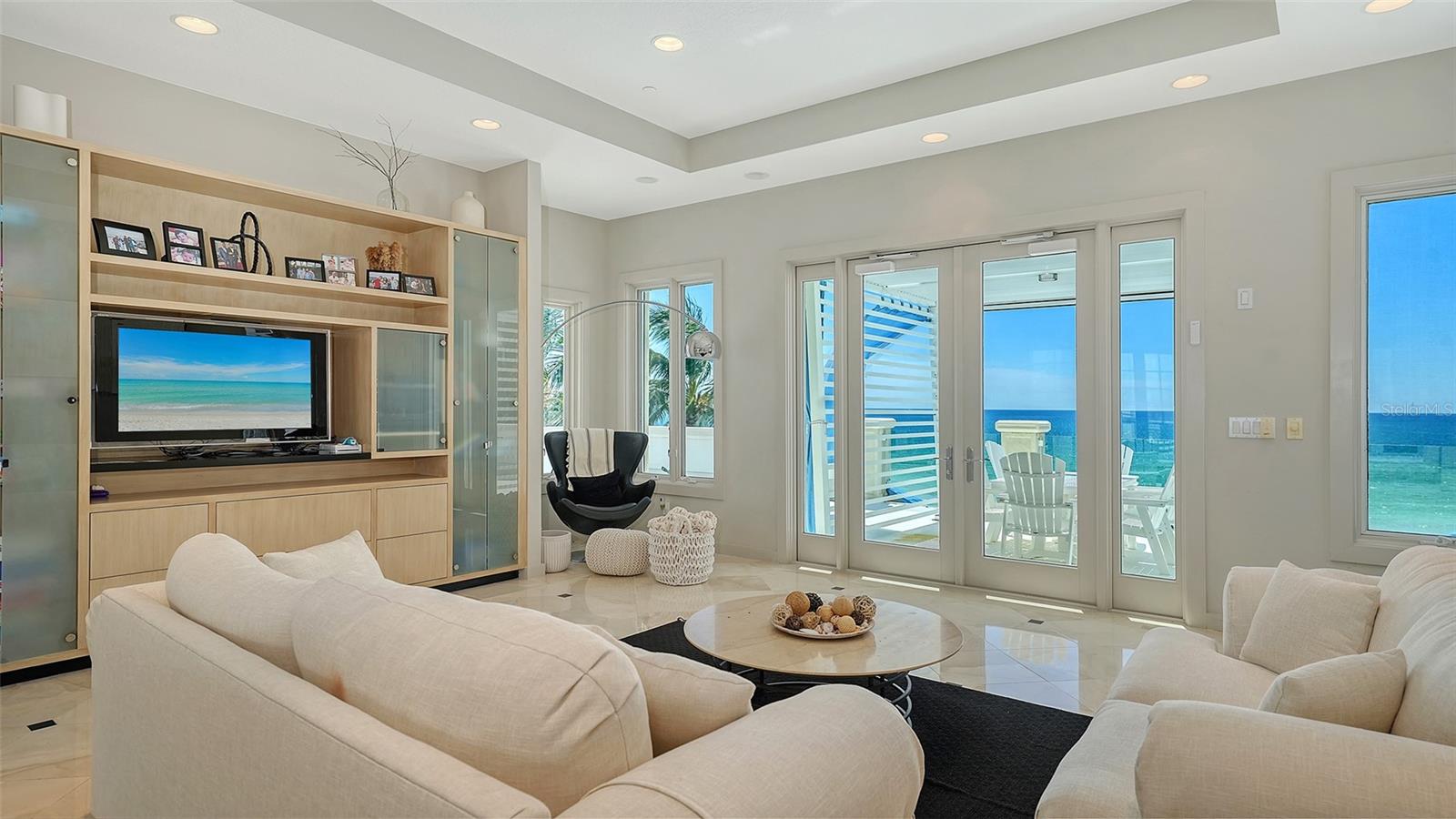 A4665431 Property Photo