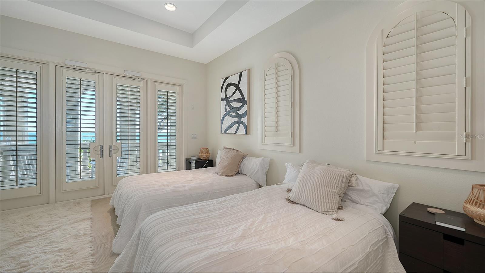 A4665431 Property Photo