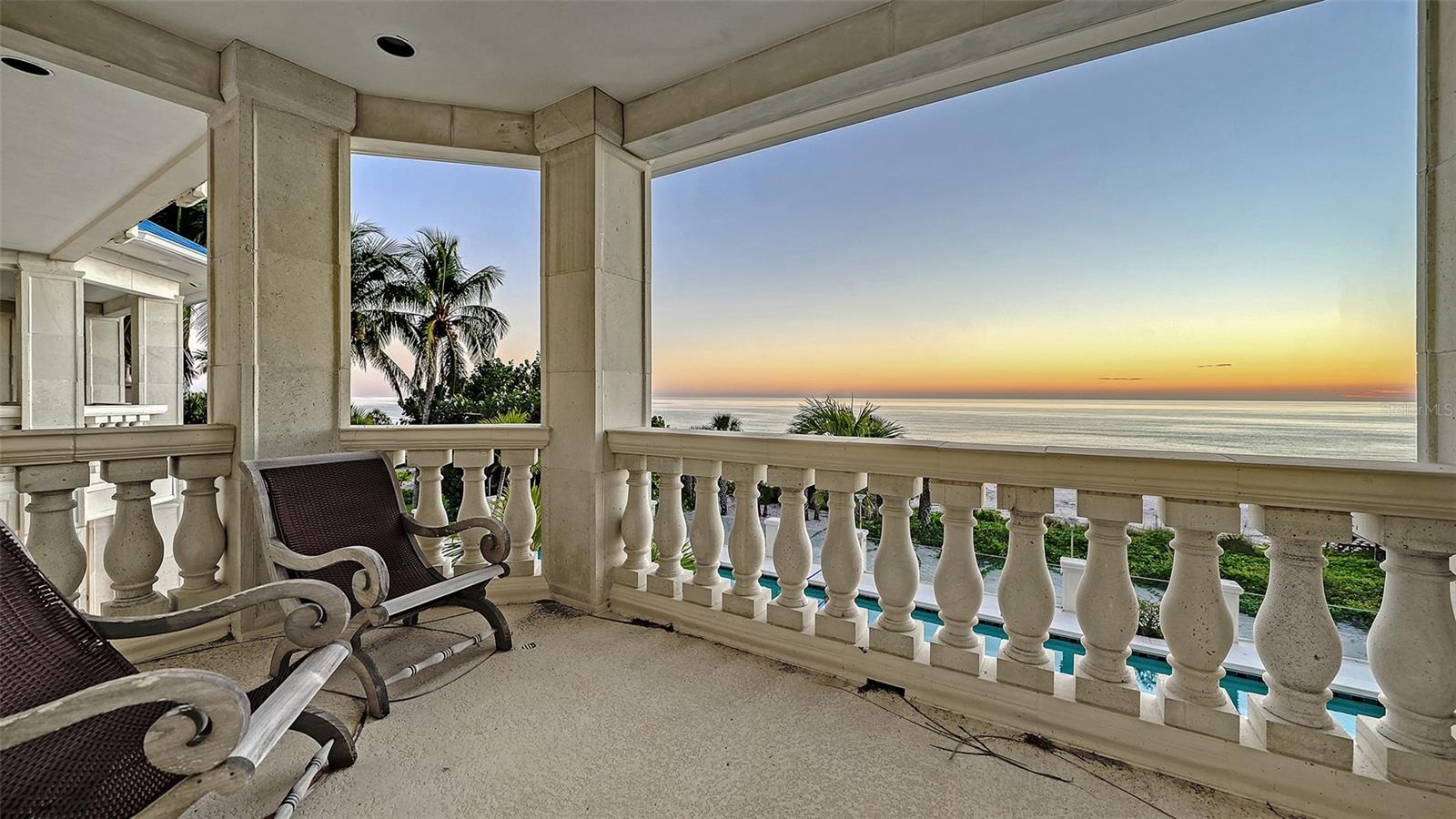 A4665431 Property Photo