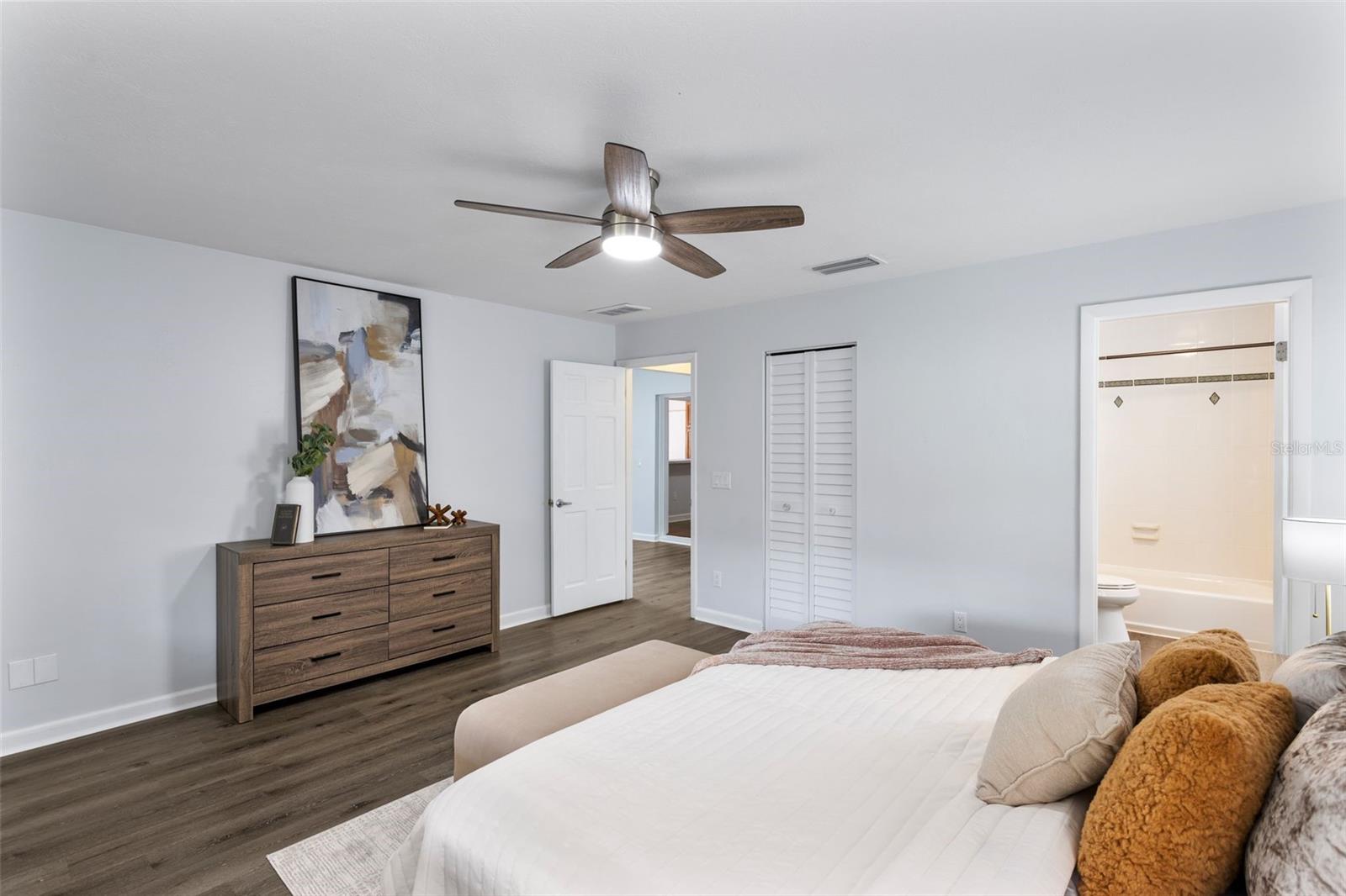 1410 S EOLA DR, ORLANDO, FL, 32806