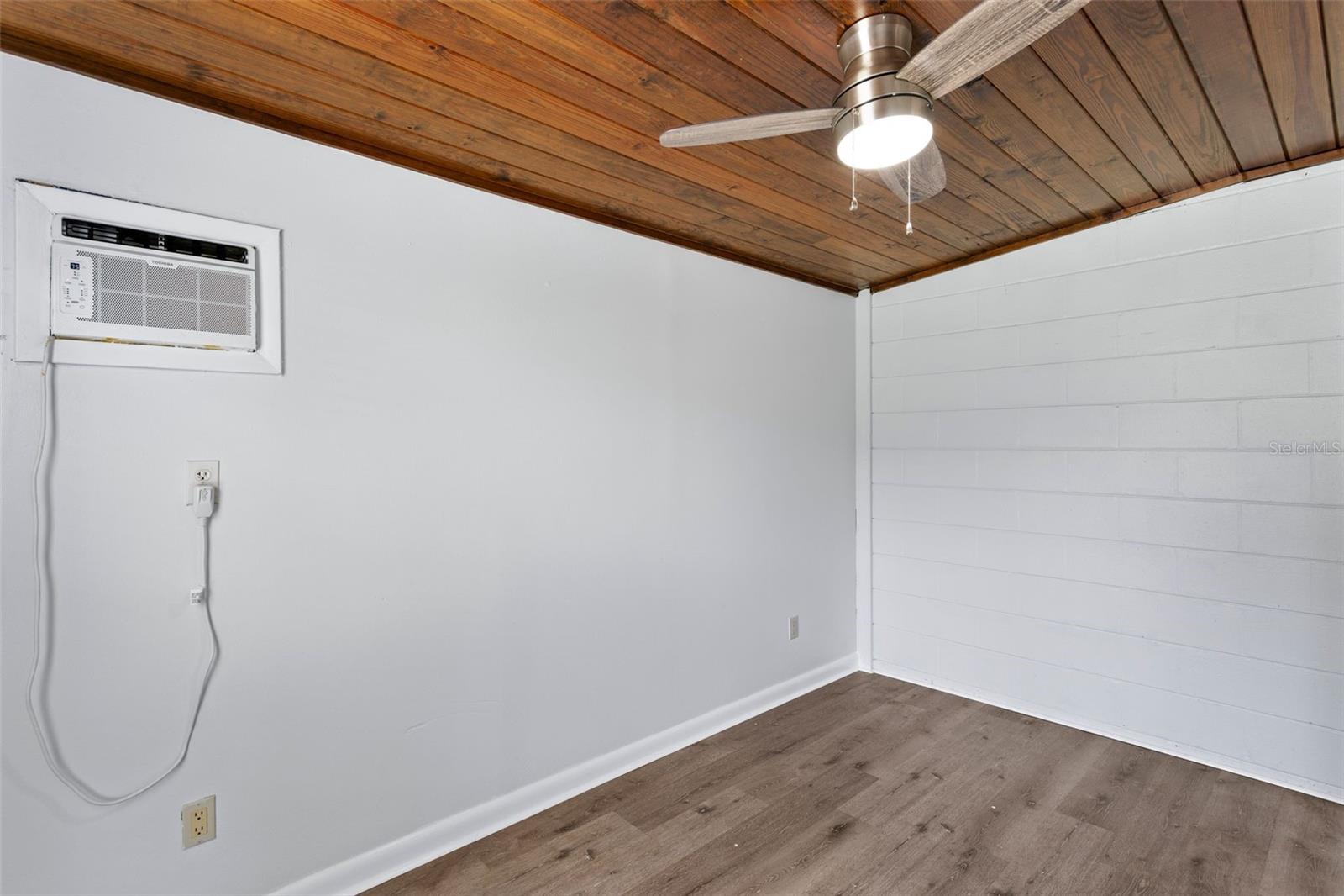 1410 S EOLA DR, ORLANDO, FL, 32806