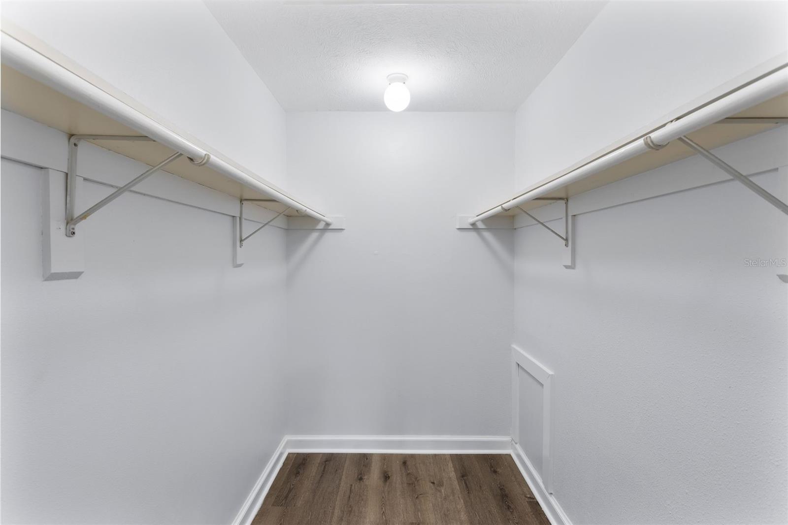 1410 S EOLA DR, ORLANDO, FL, 32806