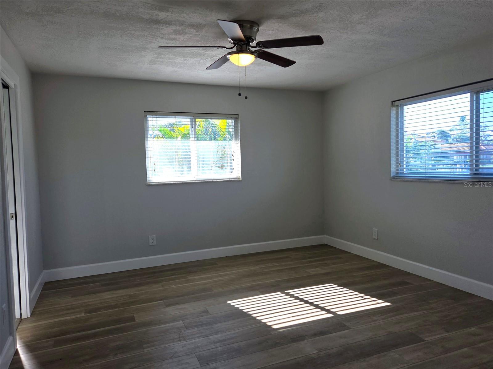 2053 MICHIGAN AVE NE, ST PETERSBURG, FL, 33703