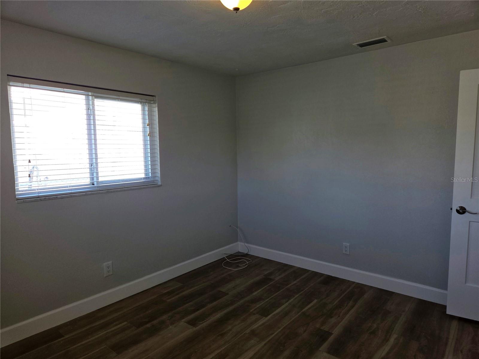 2053 MICHIGAN AVE NE, ST PETERSBURG, FL, 33703