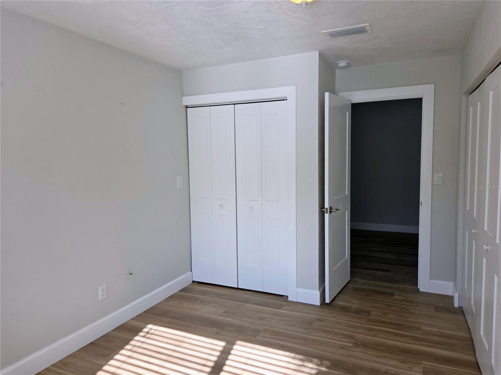 2053 MICHIGAN AVE NE, ST PETERSBURG, FL, 33703