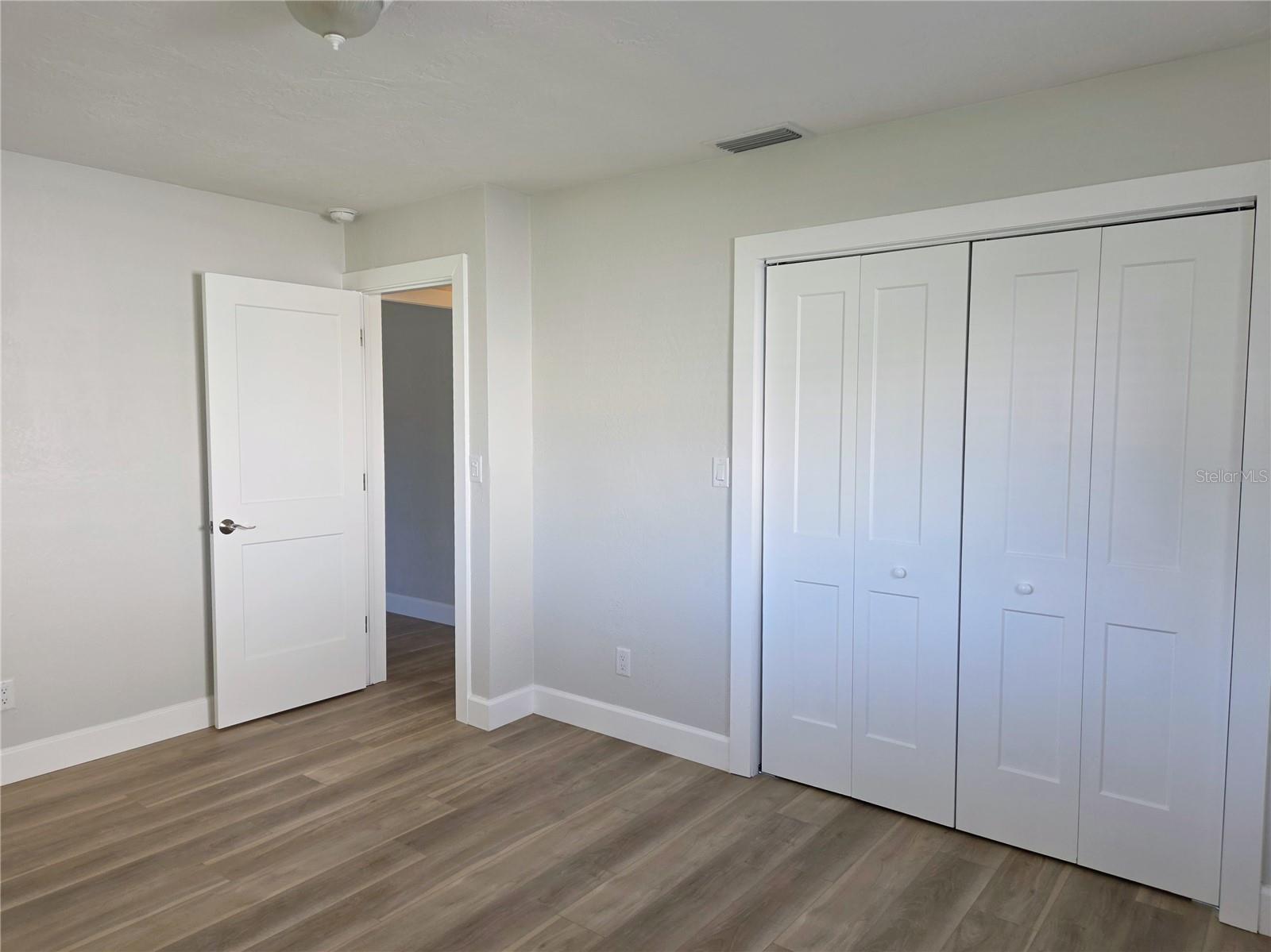 2053 MICHIGAN AVE NE, ST PETERSBURG, FL, 33703