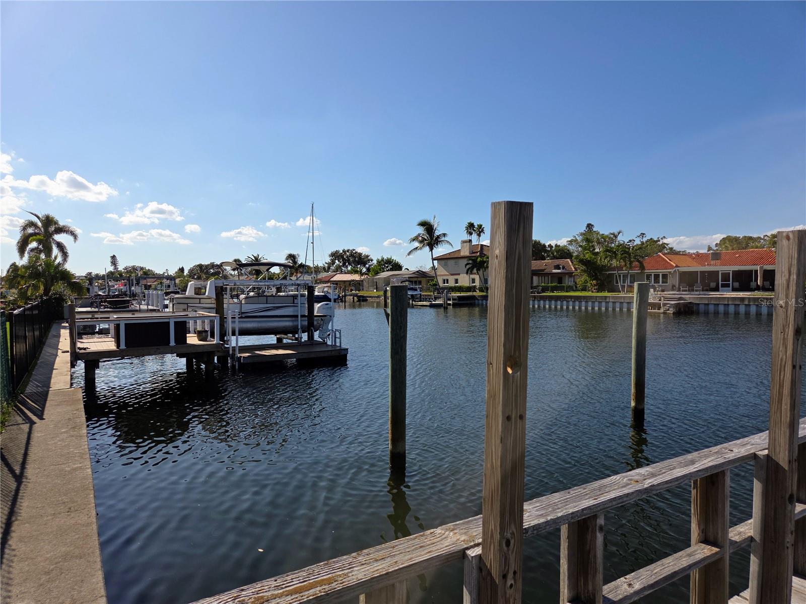 2053 MICHIGAN AVE NE, ST PETERSBURG, FL, 33703