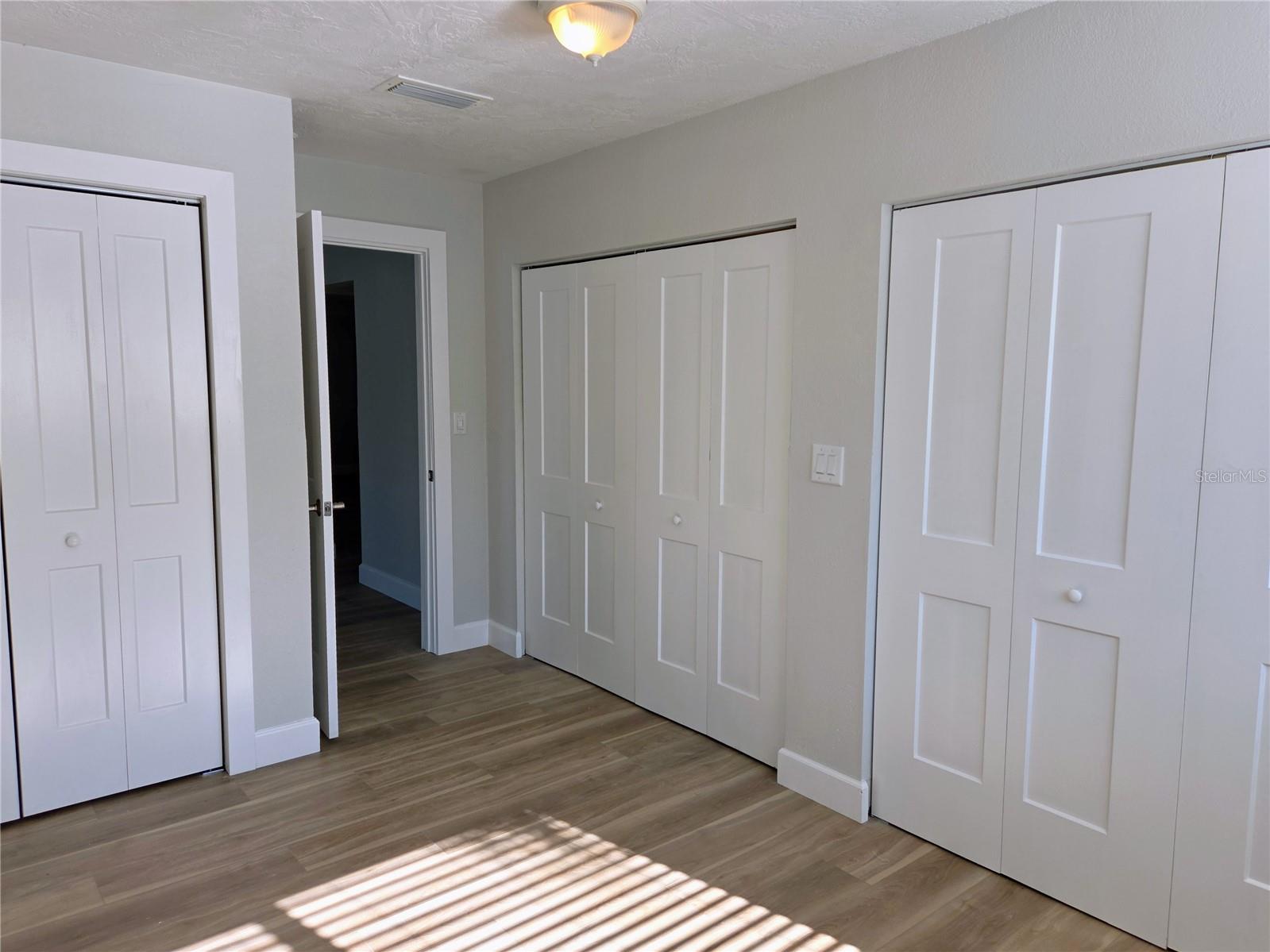 2053 MICHIGAN AVE NE, ST PETERSBURG, FL, 33703