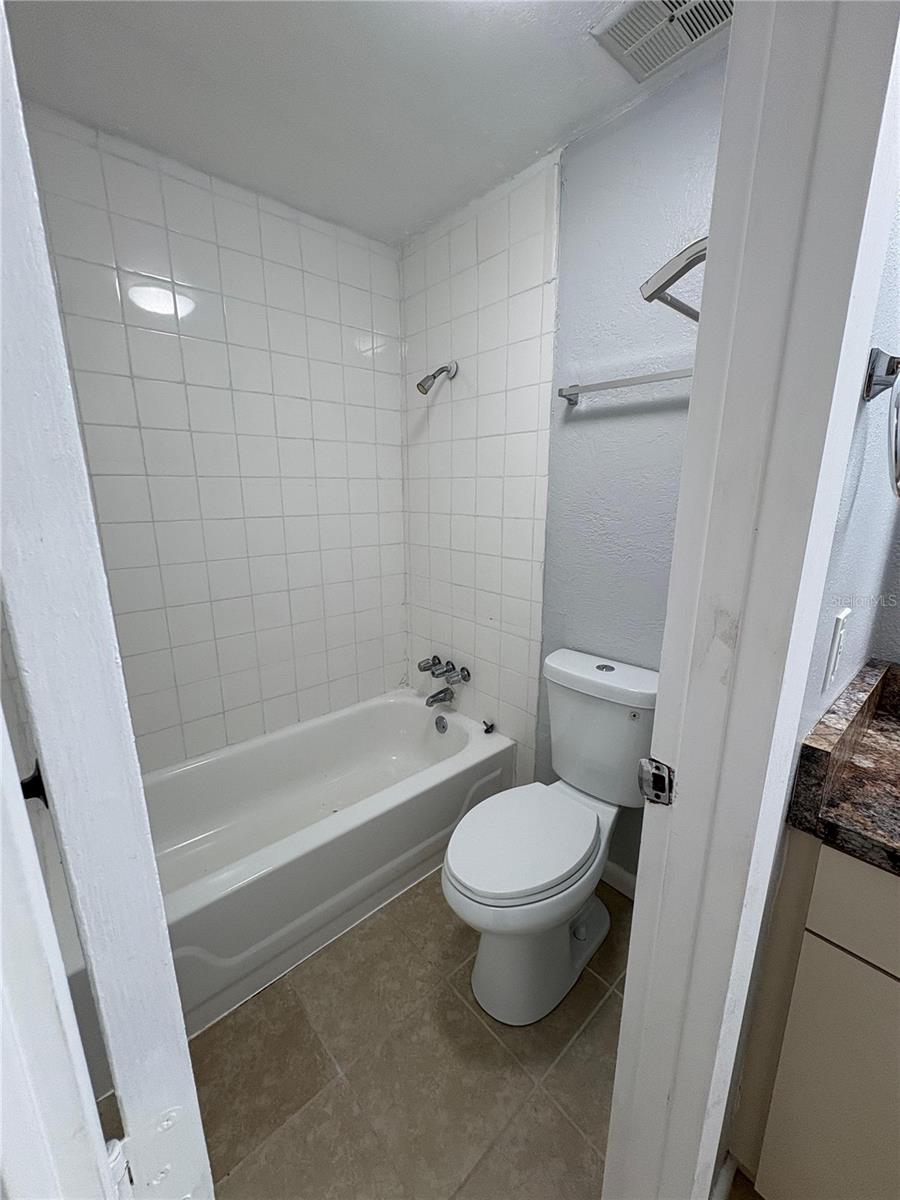 GC534113 Property Photo