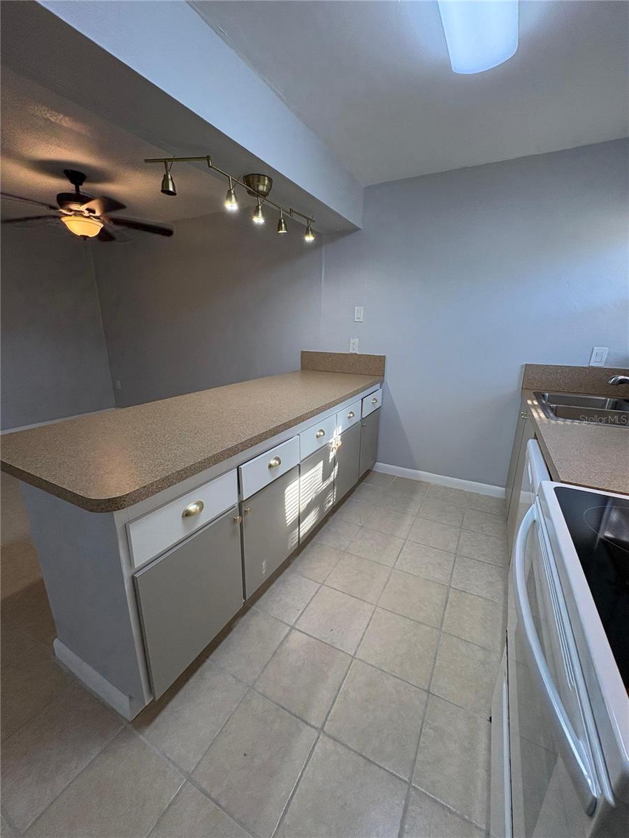 GC534113 Property Photo