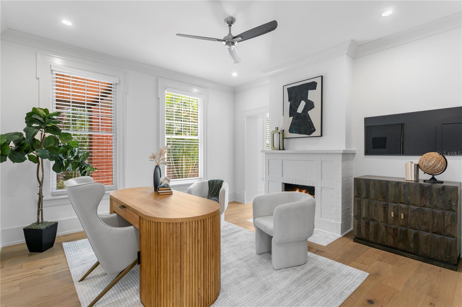 TB8428954 Property Photo