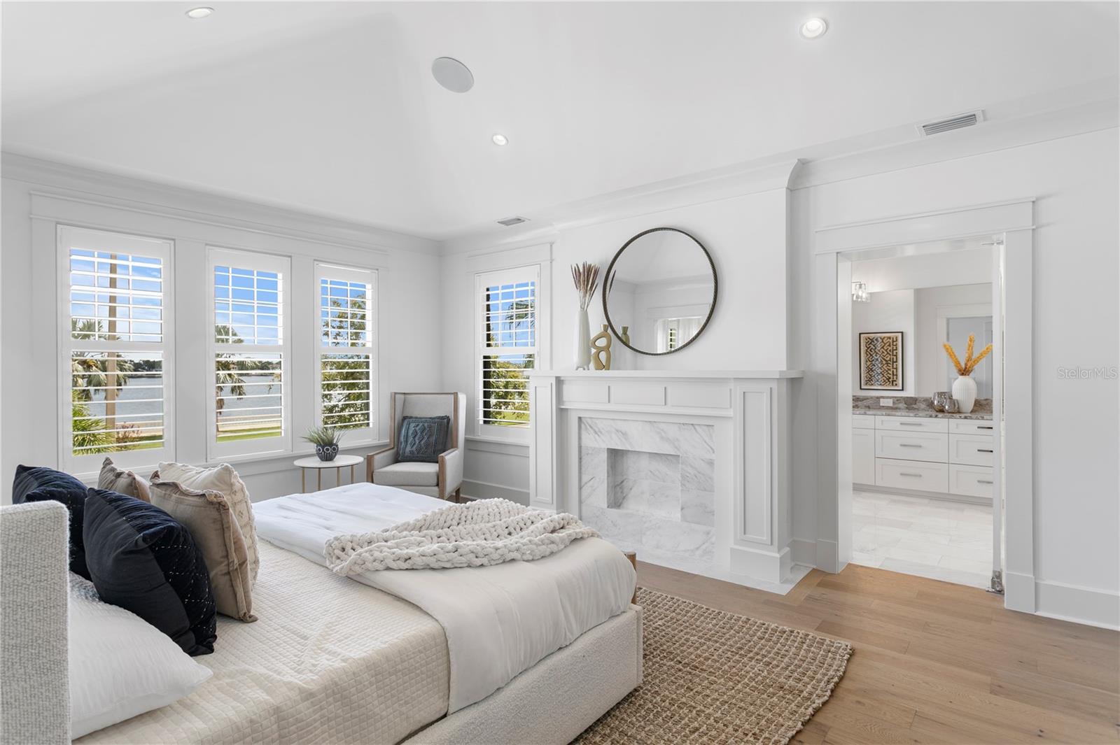 TB8428954 Property Photo