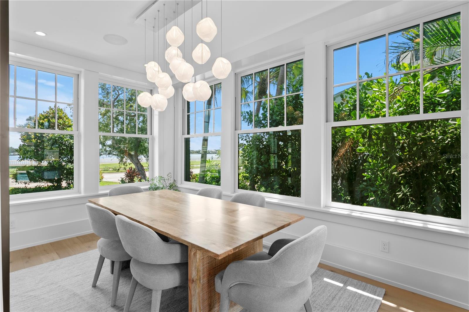 TB8428954 Property Photo