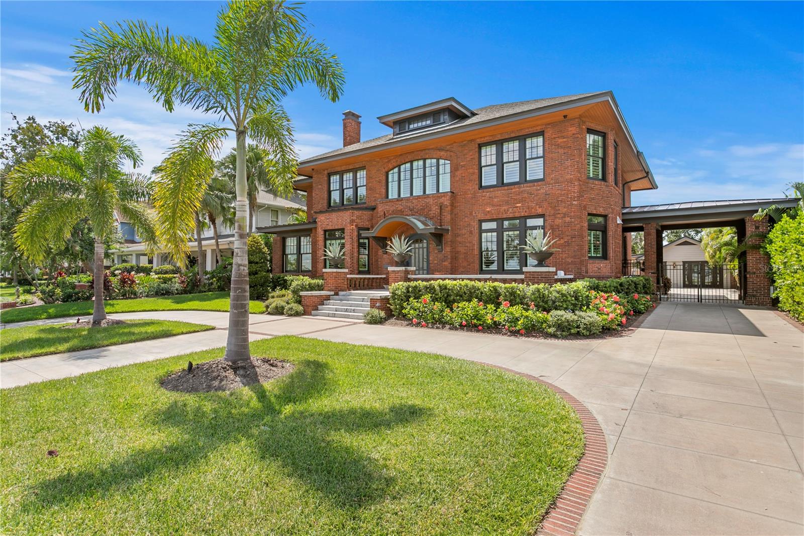 TB8428954 Property Photo